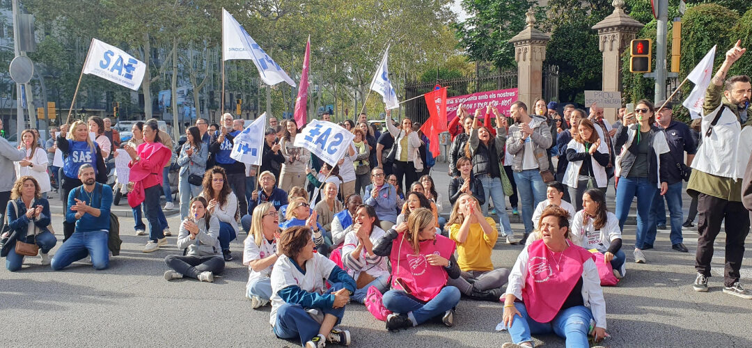 Més enllà de categories i colors, totes hem d’anar unides per reivindicar els nostres drets: el 7/11 manifestació al CatSalut